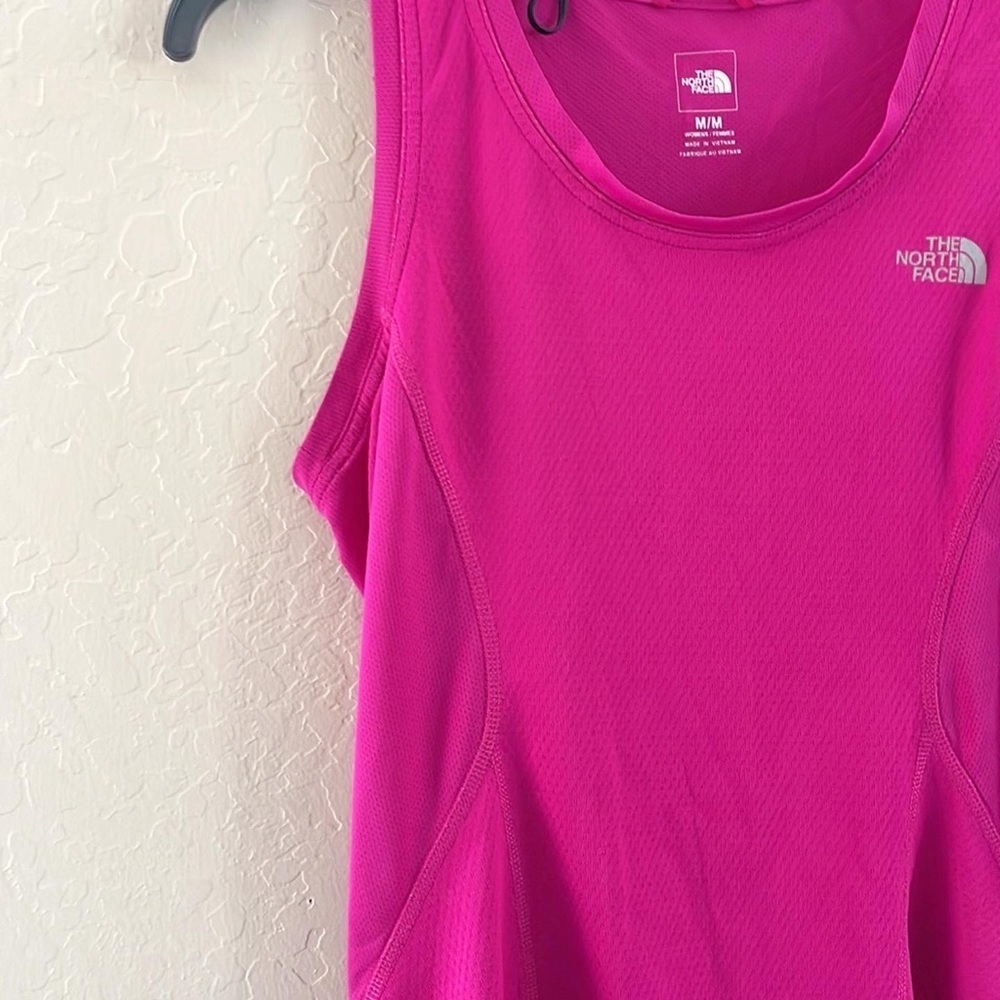The‎ North Face Pink Athletic Tank - Picture 7 of 11